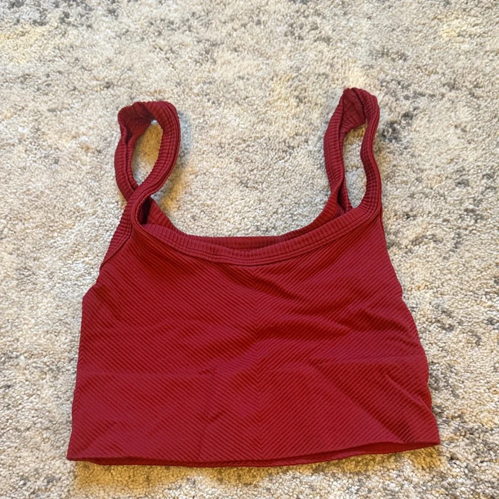 Red Ribbed Crop Top - Picture 2 of 2